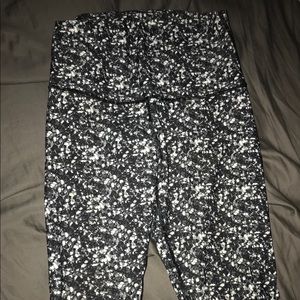 Lululemon Sequin Pattern Leggings